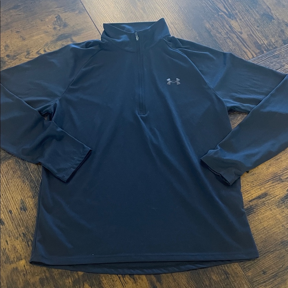 Under Armour Men's NWOT 1/4 zip